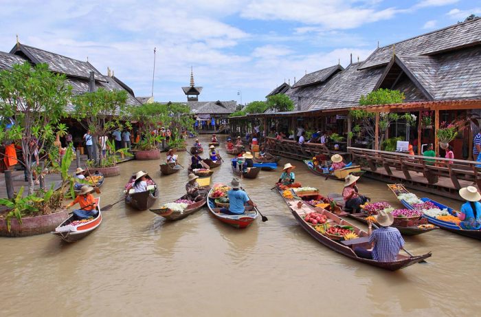 Chợ nổi - Điểm tham quan Pattaya