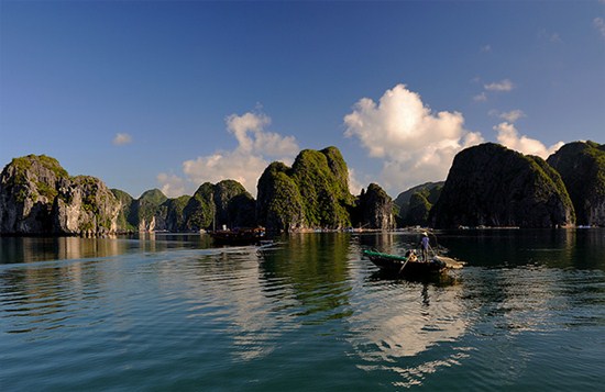 Vịnh Lan Hạ với tiềm năng phát triển tour du lịch