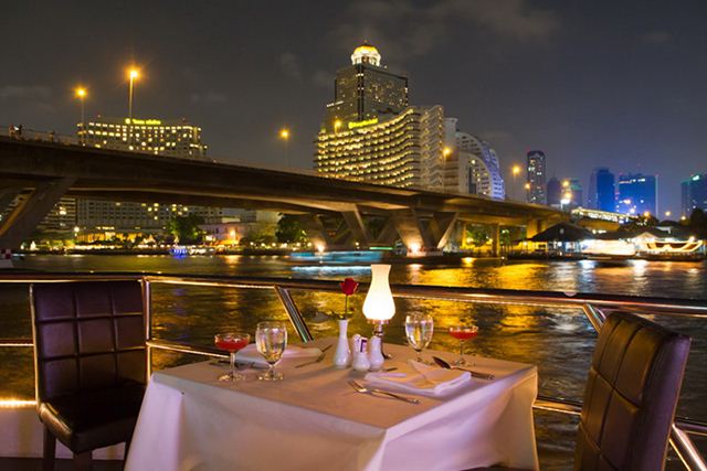 Vé ăn buffet trên du thuyền Chao Phraya Princess