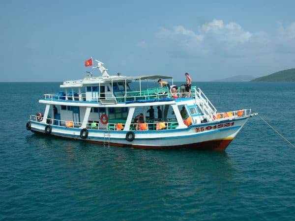 Tour Phú Quốc Câu Cá - Lăn Biển Ngắm San Hô Nam Đảo Phú Quốc