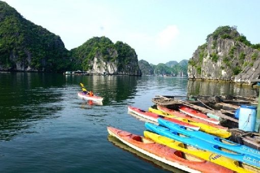 Tour Vịnh Lan Hạ - Làng chài Việt Hải - Chèo Kayaking 1 ngày