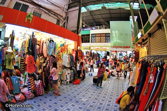 Kinh nghiệm mua sắm ở Pratunam Bangkok Thái Lan