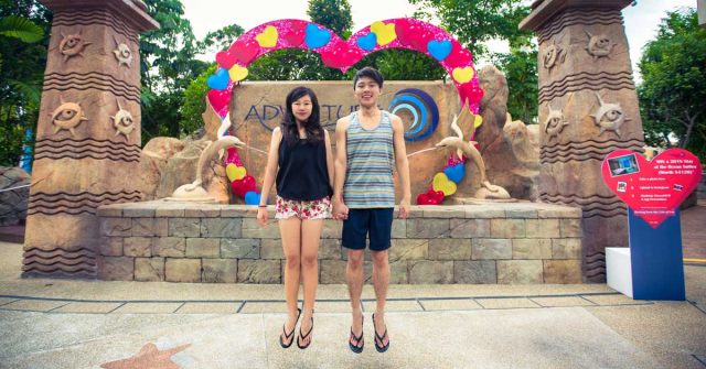 Vé adventure cove waterpark singapore