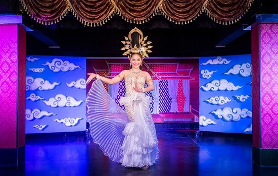 Vé Show Diễn Blue Dragon Cabaret Ở Krabi